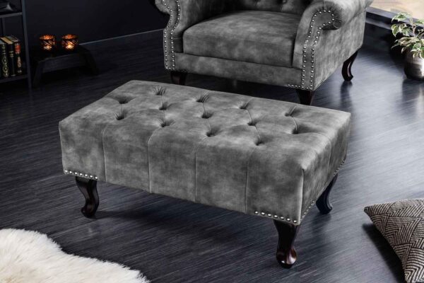 LuxD Dizajnová taburetka Chesterfield sivý zamat - chesterfield sedačka, chesterfield sedacky, sedačka chesterfield, chesterfield sedacka rozkladacia, chesterfield sedacka latkova, kreslo chesterfield, pohovky chesterfield, kožené sedačky chesterfield, chesterfield rohova sedacka, sedacia súprava chesterfield, sedačka chesterfield vintage, kreslá chesterfield, chesterfield sedacka biela, chesterfield trojsedačka, chesterfield dvojsedačka, boho sedačka